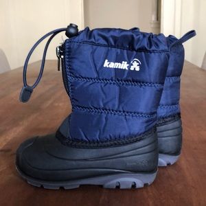 Kamik kid snow boots - toddler - size 8